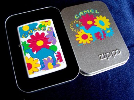 Brichetă Zippo Camel Flower Power
