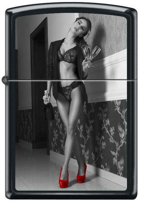 Brichetă Zippo Red Shoe Girl 3649