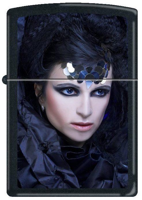 Brichetă Zippo Lady in Black 0246